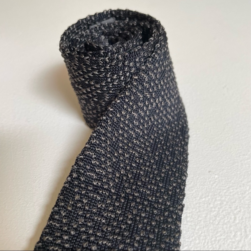 Barney’s New York silk knitted tie skinny tie